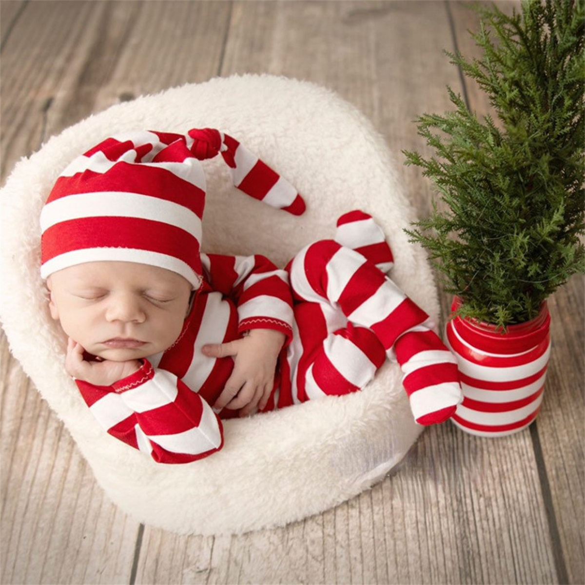 بدلة حمراء للمواليد الجدد من Y - مراجعة Infant Photography Props Outfit وسعره